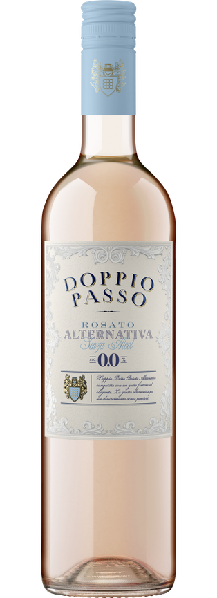 A bottle of alcohol-free Rosato Alternativa by Doppio Passo.