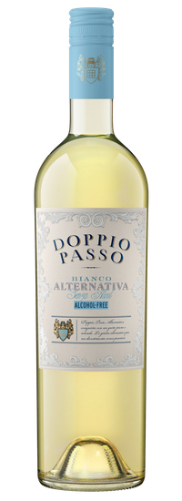 A bottle of Bianco Alternativa Doppio Passo, alcohol-free freshness.