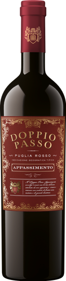 Il vino Doppio Passo Appassimento, con un design raffinato, evidenzia la sua origine pugliese e la qualità superiore.