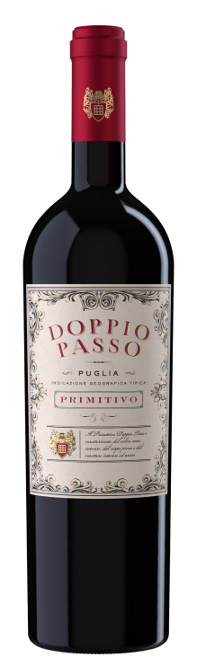 Eine Flasche Doppio Passo Primitivo, elegant gestaltet mit einem cremefarbenen Etikett und einem auffälligen roten Verschluss.